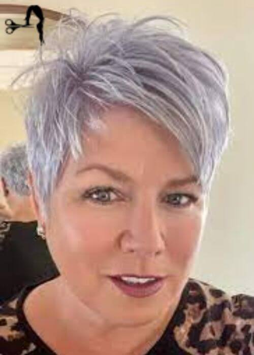 Short Haircuts for women over 50 2023